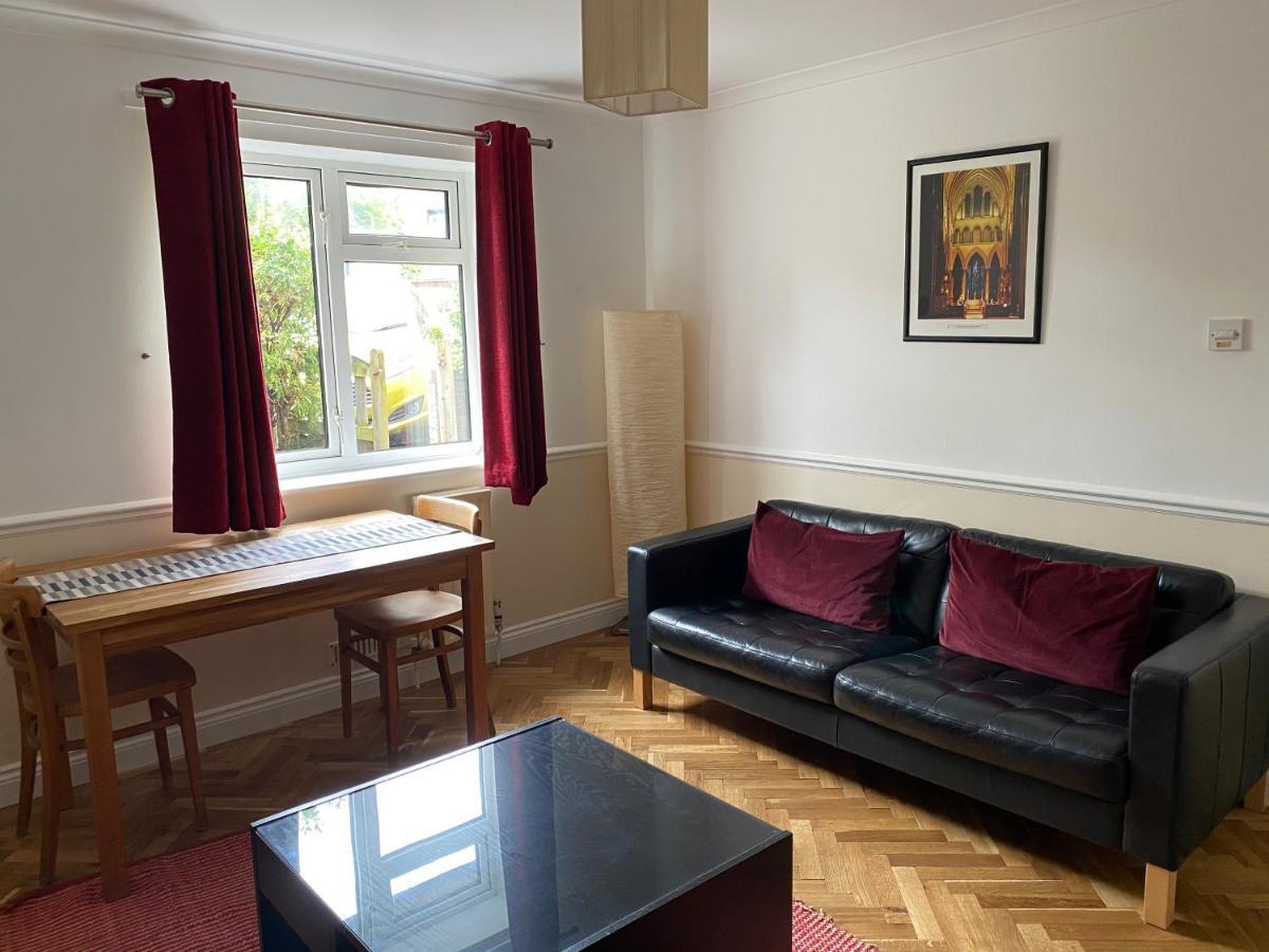 Byways Serviced Apartments Salisbury Eksteriør bilde