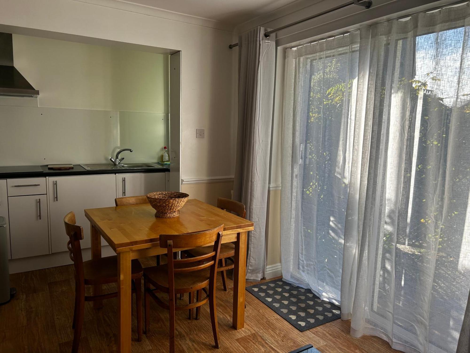 Byways Serviced Apartments Salisbury Eksteriør bilde